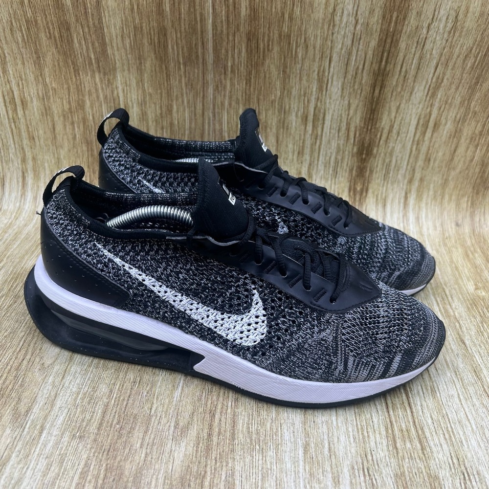 Nike Air Max Flyknit Racer Women's Size 9 Black White Oreo‎ Sneakers DM9073-001